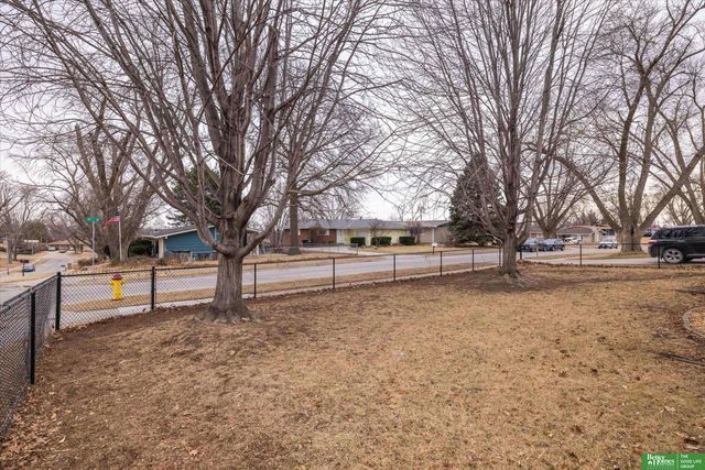 9711 Corby Street, Omaha, NE 68134