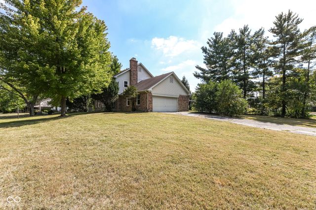 1105 E Greyhound Pass, Carmel, IN 46032