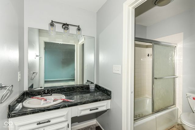 1105 E Greyhound Pass, Carmel, IN 46032