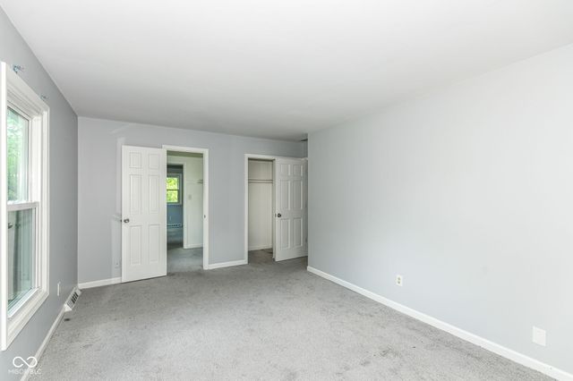 1105 E Greyhound Pass, Carmel, IN 46032