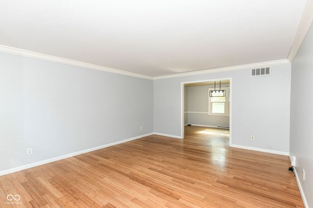 1105 E Greyhound Pass, Carmel, IN 46032