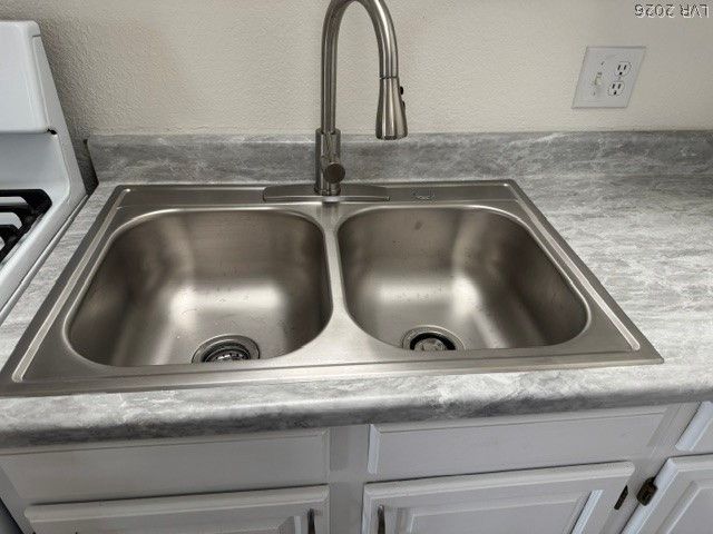242 Kansas Avenue, Henderson, NV 89015