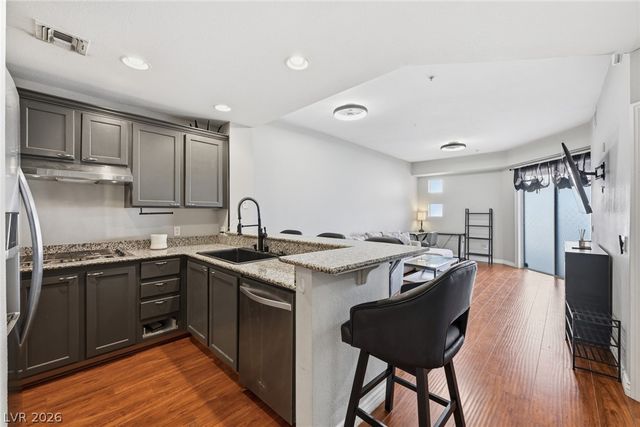 23 East Agate Avenue 501, Las Vegas, NV 89123