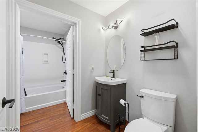 23 East Agate Avenue 501, Las Vegas, NV 89123