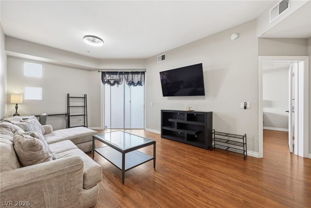 23 East Agate Avenue 501, Las Vegas, NV 89123