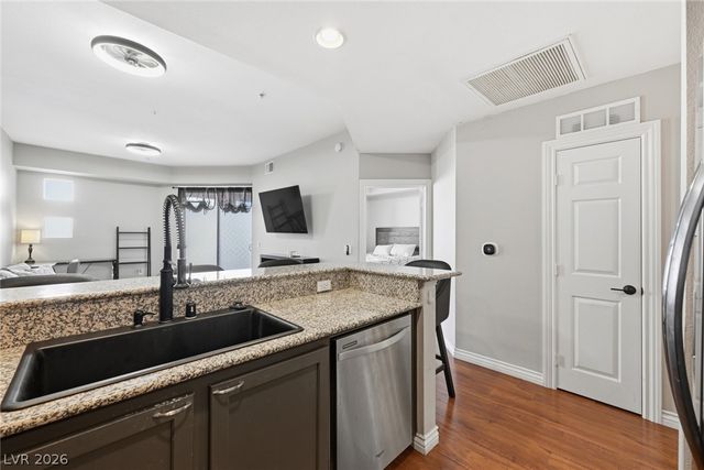 23 East Agate Avenue 501, Las Vegas, NV 89123