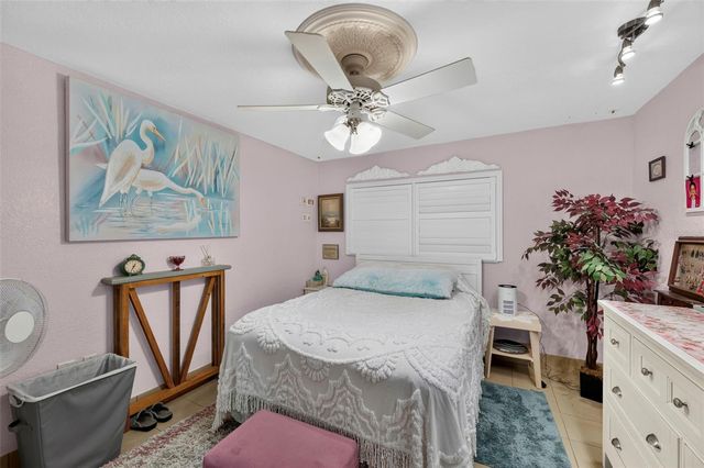 11810 BOYNTON LANE 1, New Port Richey, FL 34654