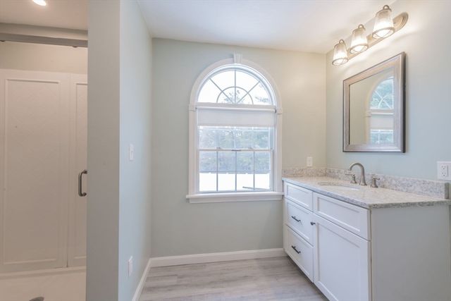 14 Triphammer Cir, Plymouth, MA 02360