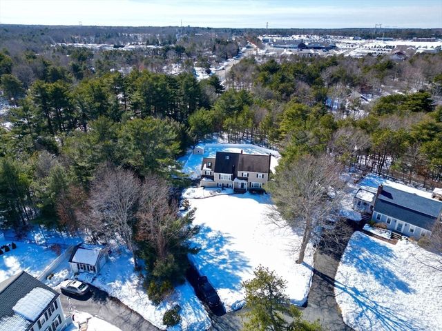 14 Triphammer Cir, Plymouth, MA 02360