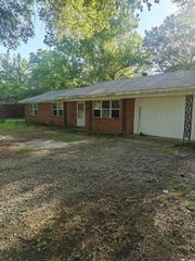 9005 McCain Road, Jacksonville, AR 72076