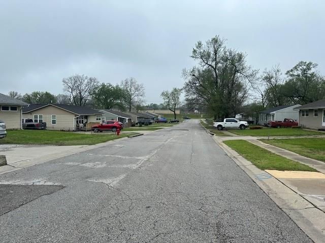 112 Hollywood Boulevard, Belton, MO 64012