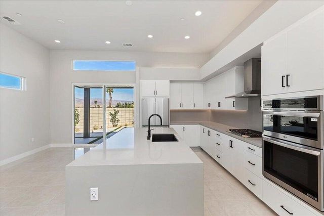 41796 Volare Court, Bermuda Dunes, CA 92203