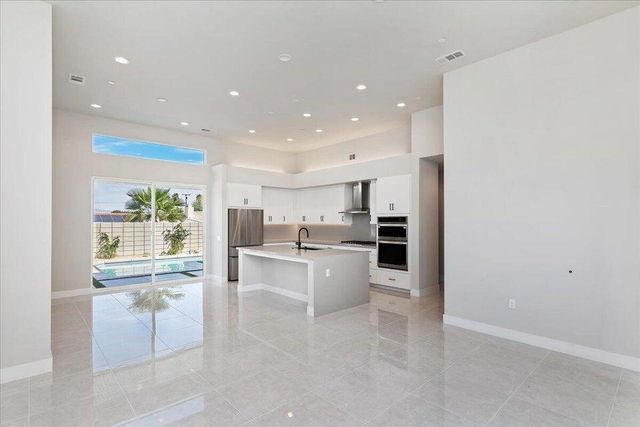 41796 Volare Court, Bermuda Dunes, CA 92203