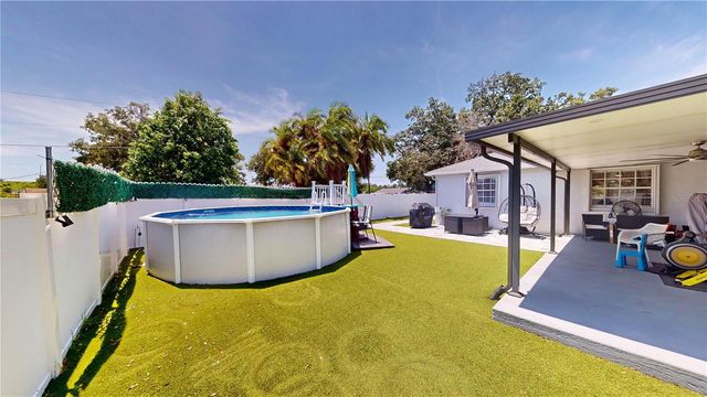303 29TH STREET E, Palmetto, FL 34221