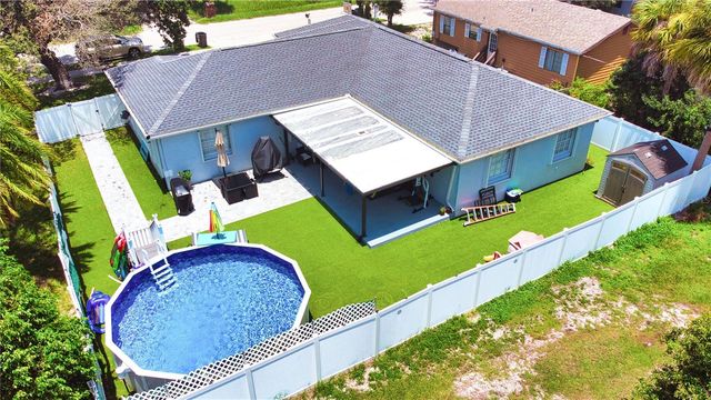 303 29TH STREET E, Palmetto, FL 34221