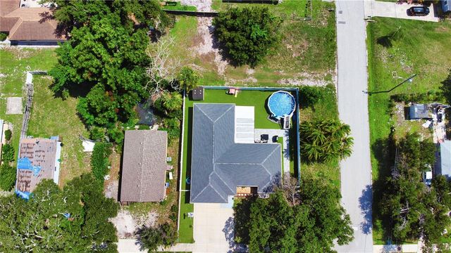 303 29TH STREET E, Palmetto, FL 34221