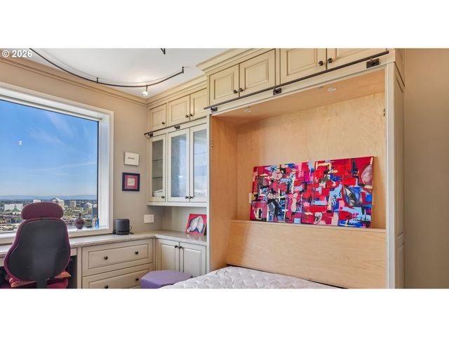 1414 Sw 3RD Ave 2604, Portland, OR 97201