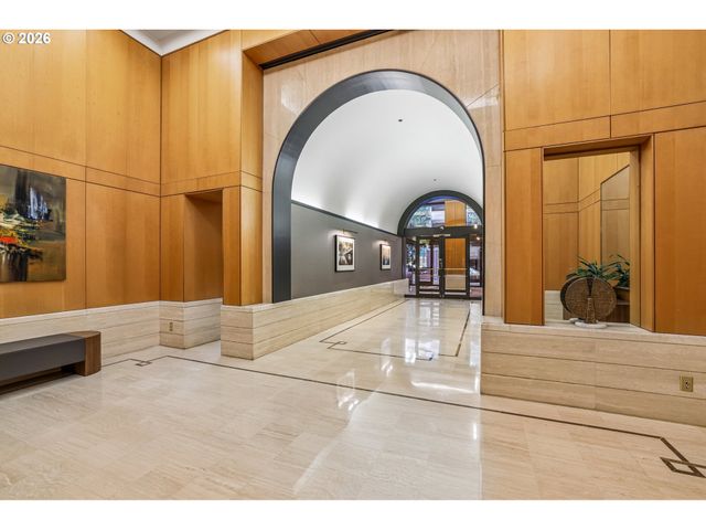1414 Sw 3RD Ave 2604, Portland, OR 97201