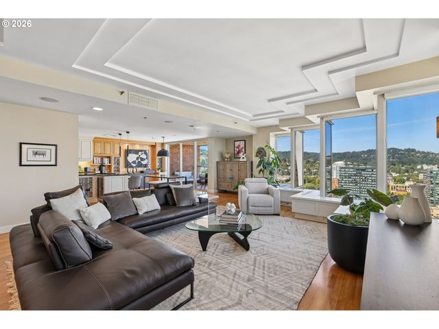 1414 Sw 3RD Ave 2604, Portland, OR 97201