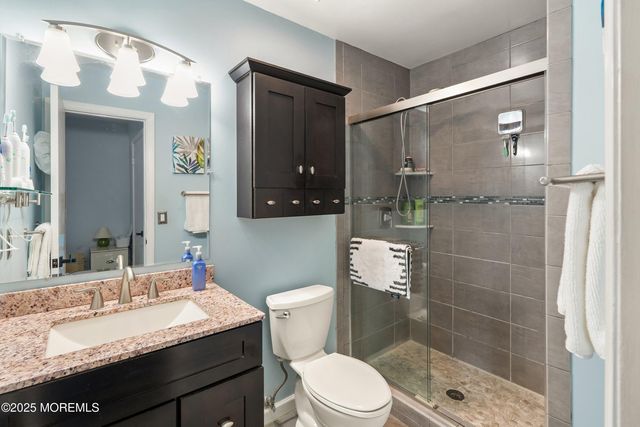 10 Cove Court, Howell, NJ 07731