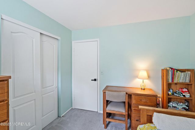 10 Cove Court, Howell, NJ 07731