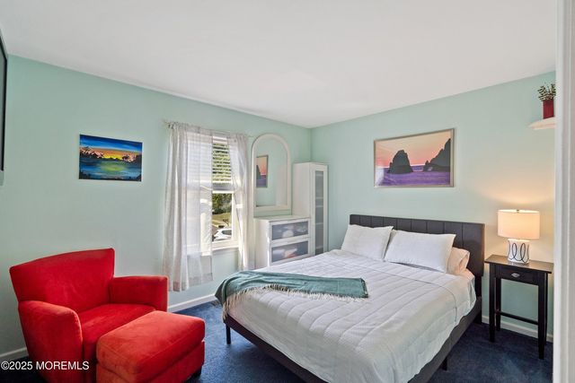 10 Cove Court, Howell, NJ 07731