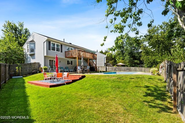 10 Cove Court, Howell, NJ 07731