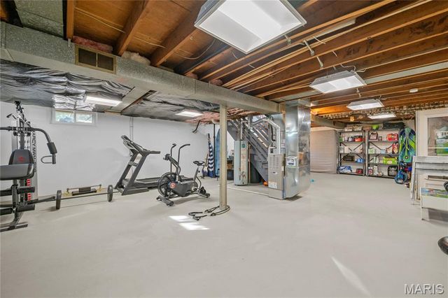 11345 Revere Lane, St Louis, MO 63128