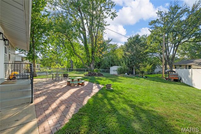 11345 Revere Lane, St Louis, MO 63128