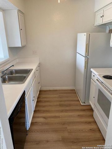 4949 Hamilton Wolfe Rd Apt 5201, San Antonio, TX 78229