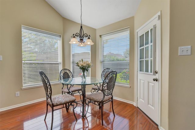 11012 Dogwood Court, La Porte, TX 77571