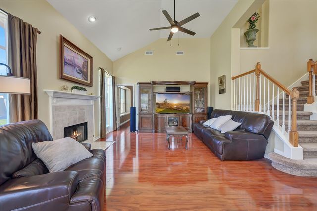 11012 Dogwood Court, La Porte, TX 77571