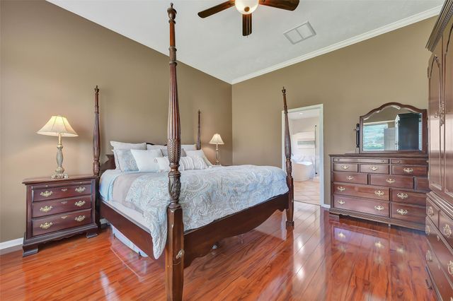11012 Dogwood Court, La Porte, TX 77571
