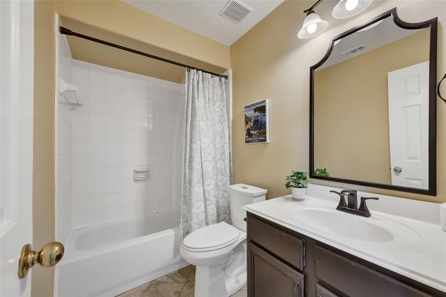 11012 Dogwood Court, La Porte, TX 77571