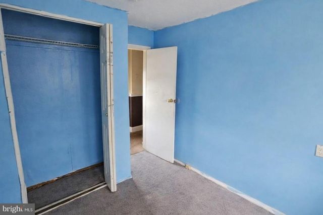 530 MAGNOLIA ST, Beverly, NJ 08010