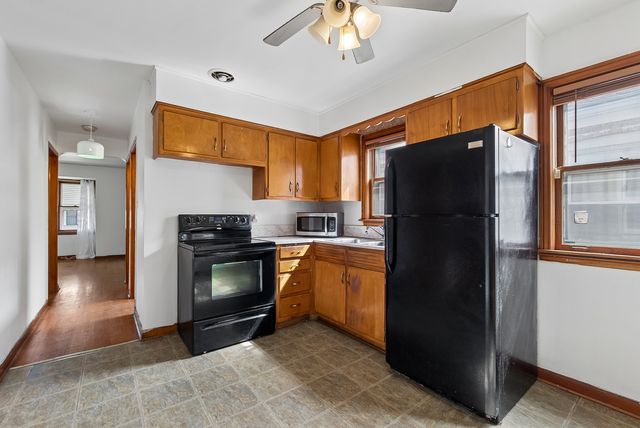 7418 S Maplewood Avenue, Chicago, IL 60629
