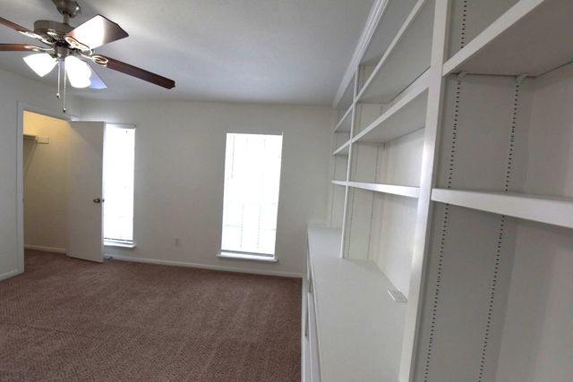 2727 Shelby Avenue M, Dallas, TX 75219