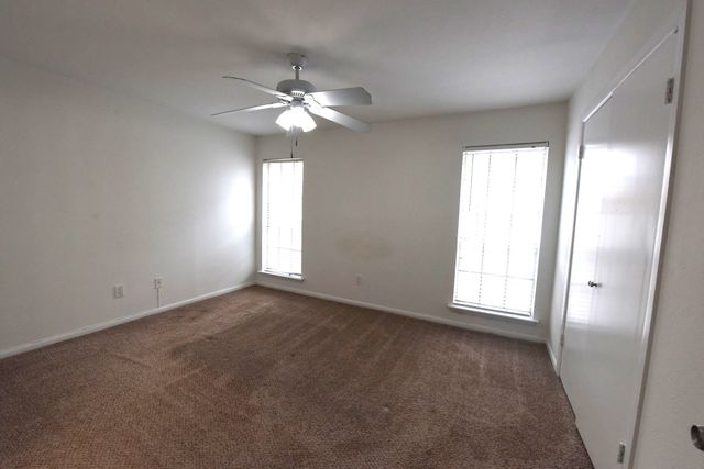 2727 Shelby Avenue M, Dallas, TX 75219