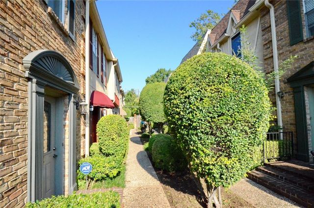 2727 Shelby Avenue M, Dallas, TX 75219
