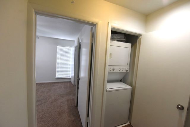 2727 Shelby Avenue M, Dallas, TX 75219
