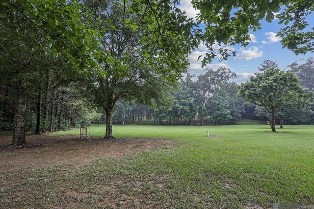 5585 La Hwy 966, St Francisville, LA 70775