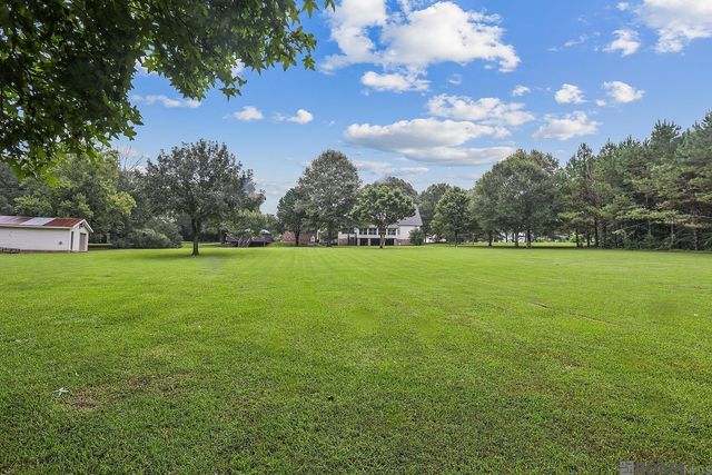 5585 La Hwy 966, St Francisville, LA 70775