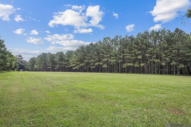 5585 La Hwy 966, St Francisville, LA 70775