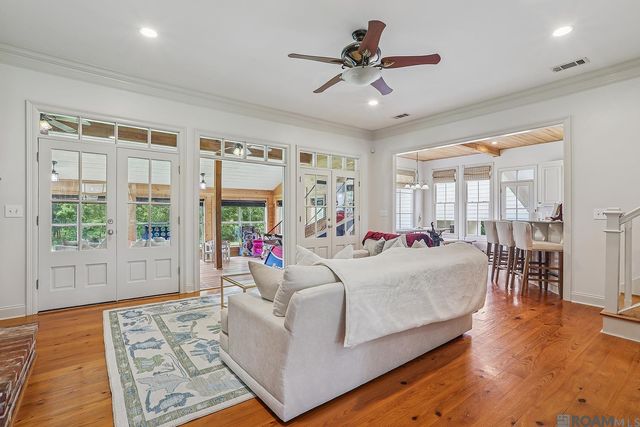 5585 La Hwy 966, St Francisville, LA 70775