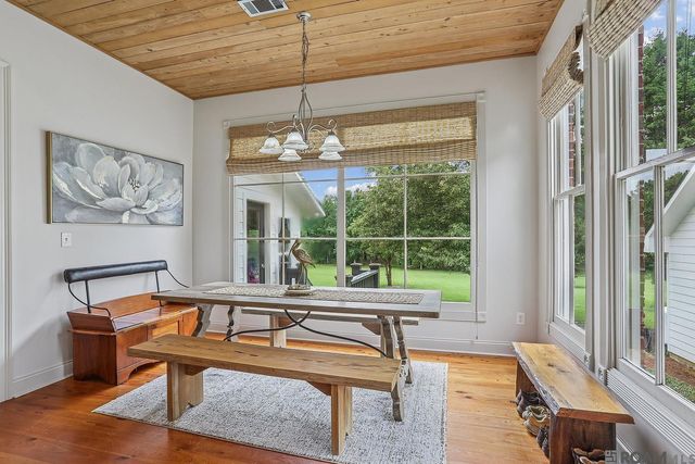 5585 La Hwy 966, St Francisville, LA 70775