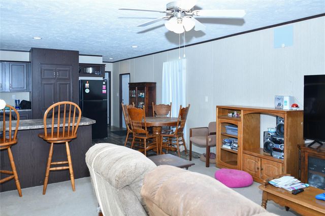 286 Green Oak Drive, Manvel, TX 77578