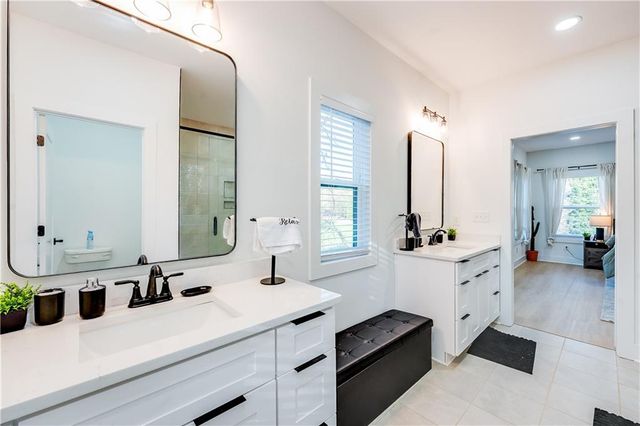 1239 Plaza Avenue SW B, Atlanta, GA 30310
