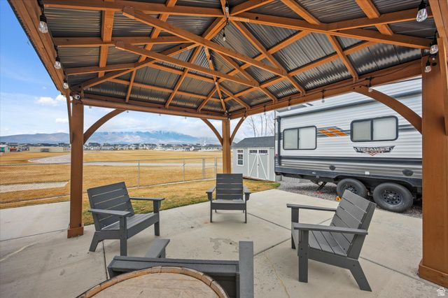 6151 N DAVIS KNOLLS DR, Eagle Mountain, UT 84005