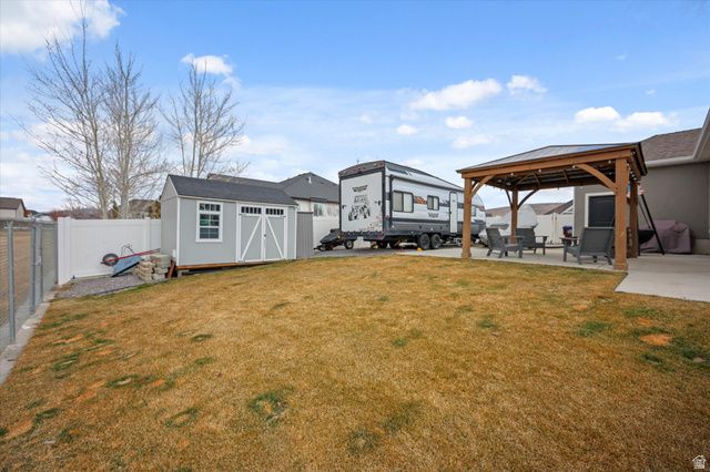 6151 N DAVIS KNOLLS DR, Eagle Mountain, UT 84005