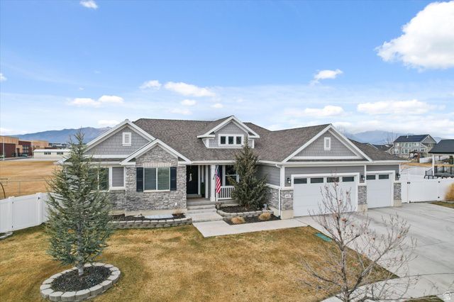 6151 N DAVIS KNOLLS DR, Eagle Mountain, UT 84005